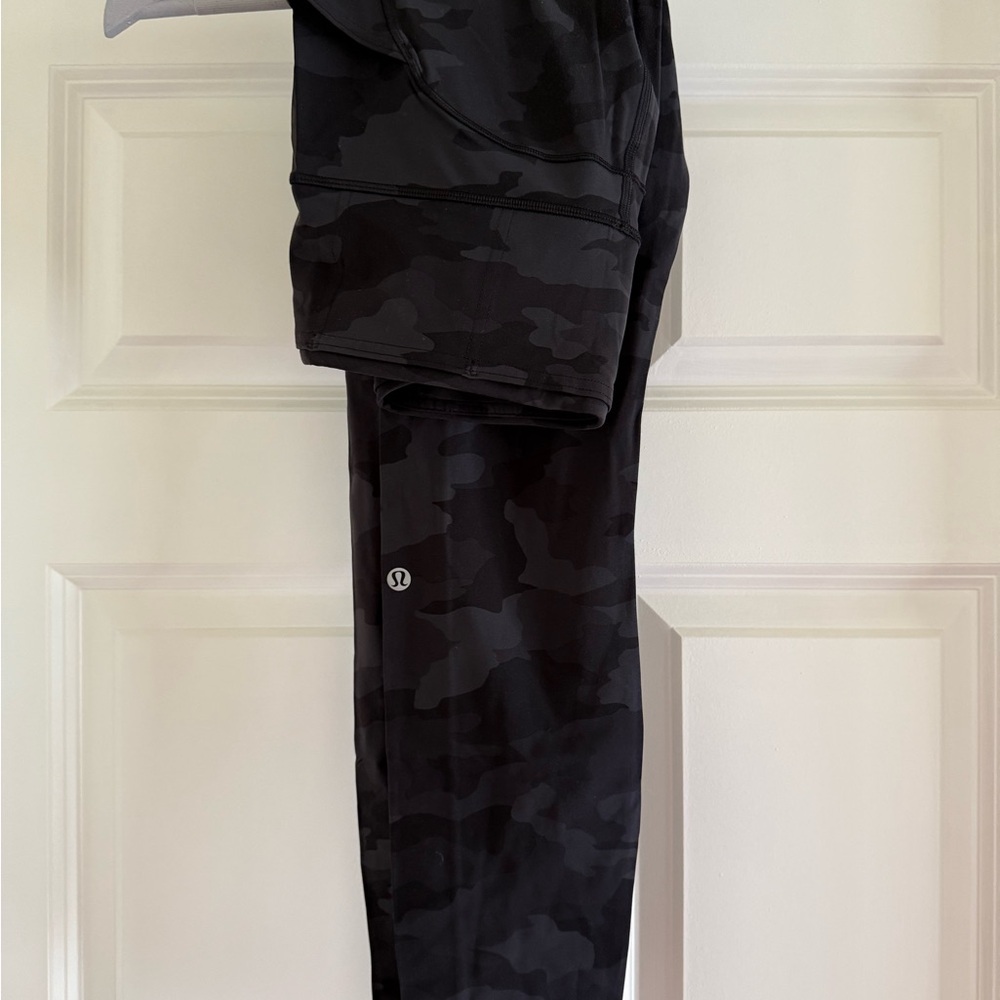 lululemon athletica Women’s Dark Camo Joggers